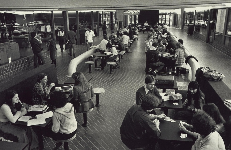 Long view of students in University Mall